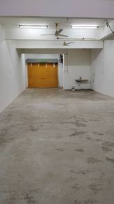 Ground floor shop for rent
