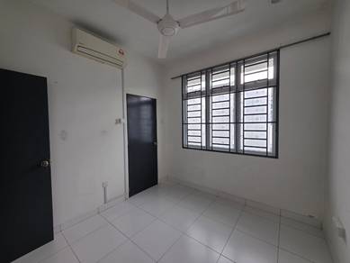Mutiara Utama @ Mutiara Rini 2Storey with 4 Aircon Tabletop