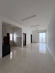 Condo Ascotte Boulevard Semenyih Rinching basic unit kitchen cabinet