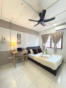 Fully Furnished Medium Room in SS17 Subang! 5 mins walk to SS15 LRT!