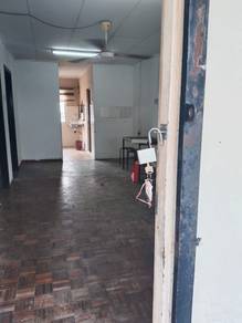 Wangsa maju section 2 flat_2r1b_4th floor_kicthen cabinet_avai Dec_LRT