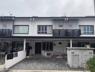 Double Storey Rentak Perdana, LBS Alam Perdana, Bandar Puncak Alam