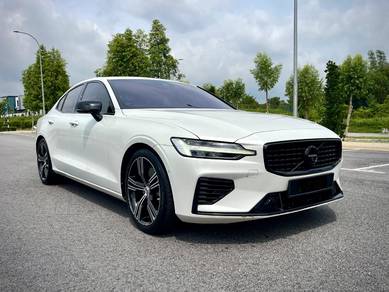 2022 Volvo S60 2.0 RECHARGE T8 R-DESIGN (A)