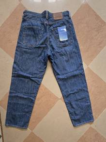 LEVIS #568 Stay Loose fit