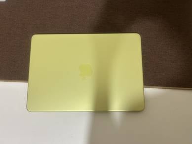 Macbook Neo Lime Green 256gb