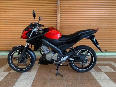 yamaha fz150i V4