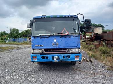 Hino Profia