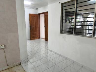 1-storey-Terraced-House-for-rent-Port-Klang-Selangor
