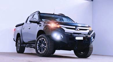 2021 Mitsubishi TRITON 2.4 PREMIUM 3Year Waranty