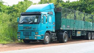 Perkhidmatan lori 20 tan 40 kaki ft feet trailer