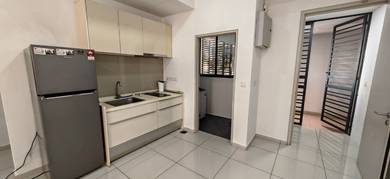 Dsara Sentral 3 room residence to let