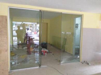 GLASS DINDING KACA l kalis pecah