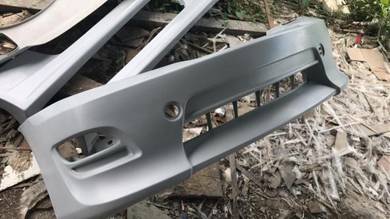 Toyota Harrier lexus gialla TRD Big bumper bodykit