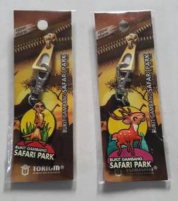 Bukit gambang safari park souvenir pahang malaysia