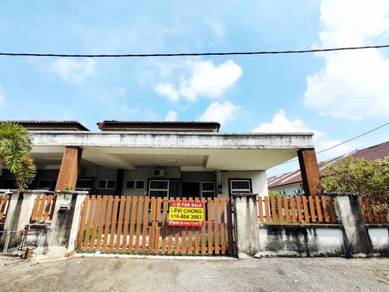 1 Storey Corner House, Taman Kampar Putra, UNDERVALUED 20% at least
