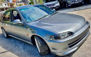 Honda CIVIC  1.8CC VTEC DONE 40K NEW ENGINE RACING