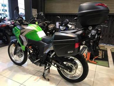 Givi Side Box ~ Kawasaki Versys 250 ~ W