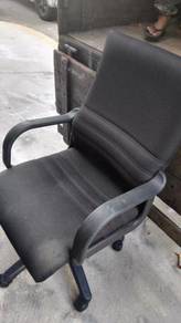 Black Mid Back Roller Office Chair TN825
