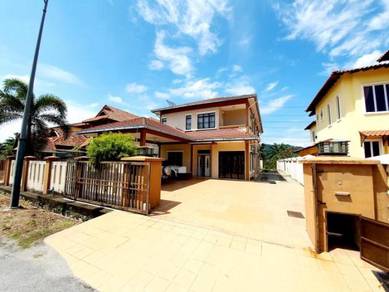FREEHOLD EXTRA LAND 2 Storey Bungalow Putra Hill Residensi Bangi