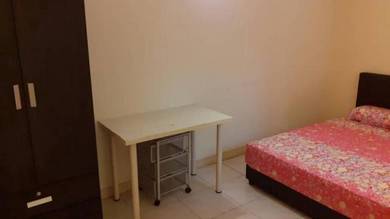 Single Room Sutramas Apartment