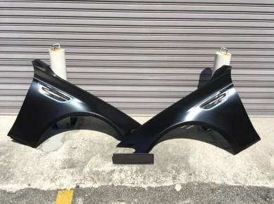 BMW F10 M5 Style Fender with LED Signal Grille