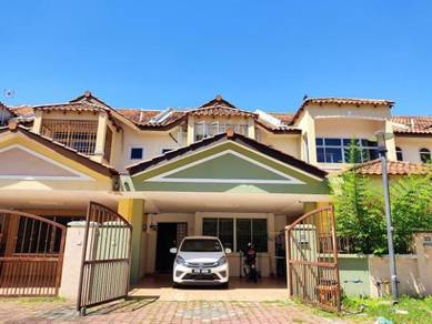 2 Storey House in Westlake, with Security ( fully renovated )