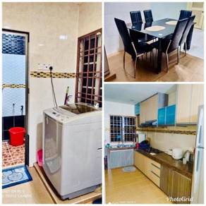 Homestay GOMBAK PERMAI BATU CAVES . FREEASTRO