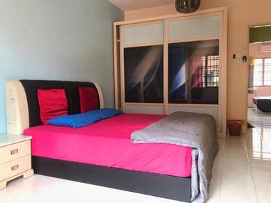 Homestay GOMBAK PERMAI BATU CAVES . FREEASTRO