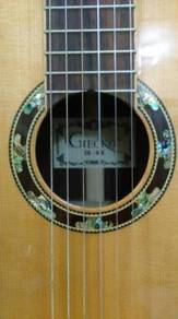 Gecko Solid Top Classical Guitar