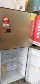 TOSHIBA 203L Peti Sejuk Baru GRB22MP(SS)