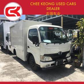 HINO 4.0 engine diesel 2013/10FEETS/TIPTOP