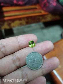 Permata peridot 2.31 carat
