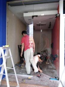 DINDING KACA KALIS PECAH l install glass wall