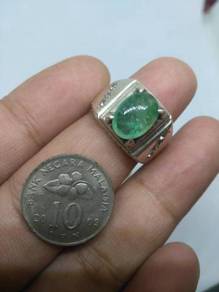 Cincin zamrud zambia