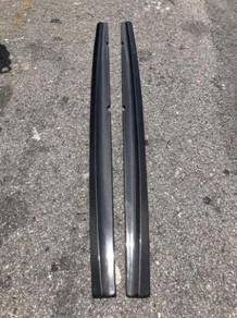 Volkswagen MK6 R carbon fiber side skirt