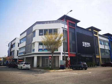 Corner Unit 3 Storey ShopLot Tenanted PD WaterFront Port Dickson