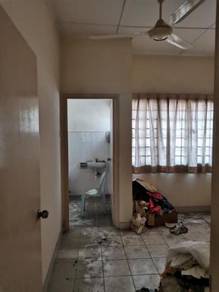 Super below market bandar puteri klang double storey 20x75