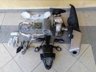 CB1000R HONDA ORI PARTS for sale
