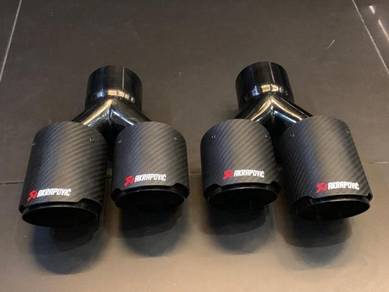 Akrapovic carbon fiber tail pipe ( black chrome )