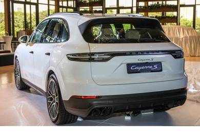 Porsche Cayenne E3 tail light smoked rear lamp