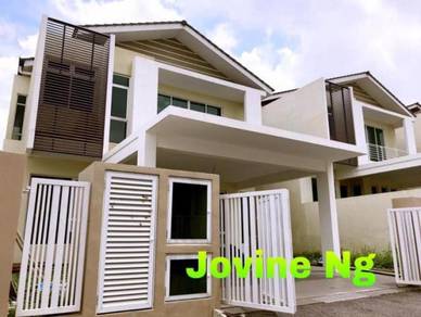 Recommended | 2 Storey Zero Lot Bunglaow | Hillpark Residences , Alma