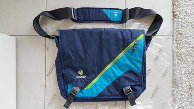Beg Deuter Almost Anything For Sale In Malaysia Mudah My
