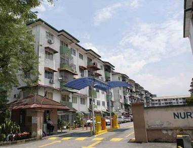 Bilik Nuri Court Apartment dkt LRT Cempaka