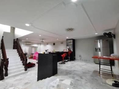 LIMITED* Fully Renovated 2.5 Storey House MERU Klang