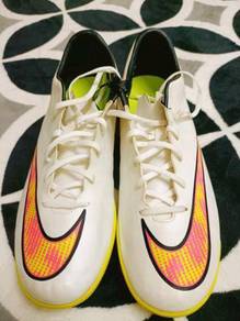 kasut futsal nike mercurial al ikhsan