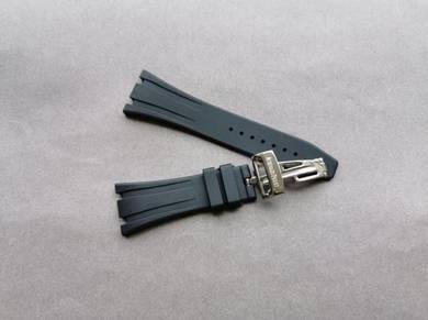 AUDEMARS PIGUET Royal Oak Black Rubber Watch Strap