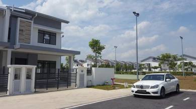 M Residence 2 30x65 end lot with land Extra parking space Below market