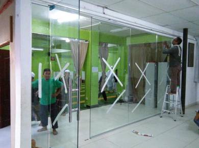 DINDING KACA TAHAN PECAH l glass wall