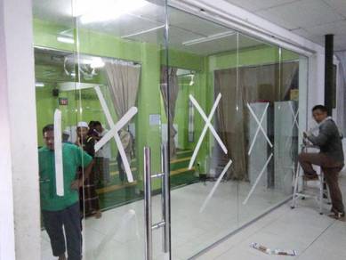DINDING KACA TAHAN PECAH l glass wall