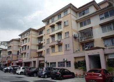 Saujana Apartment 3rd Floor, Damansara Damai